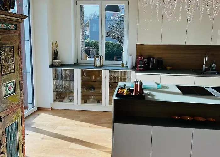 Vakantiehuis Traumhaus Mit Herrlichem Blick Ueber